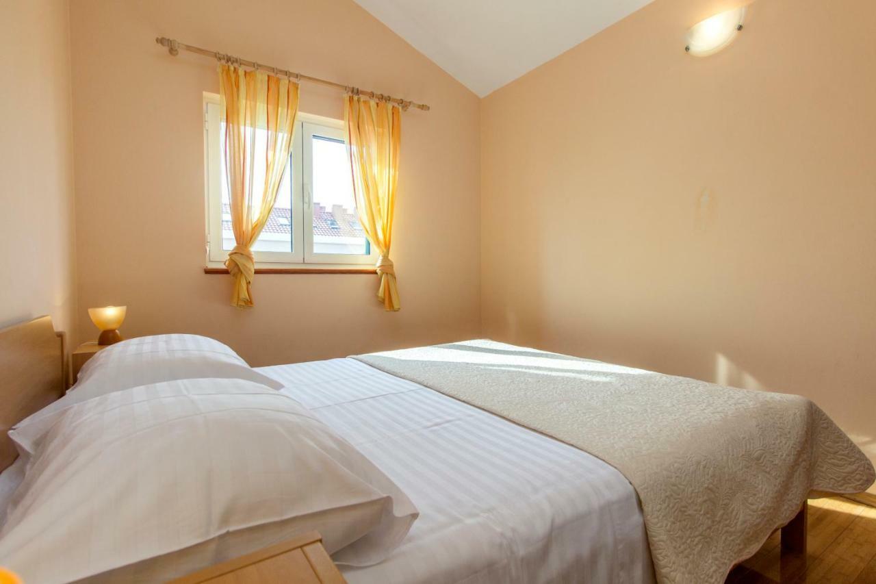 Villa Bozena Brodarica  Esterno foto