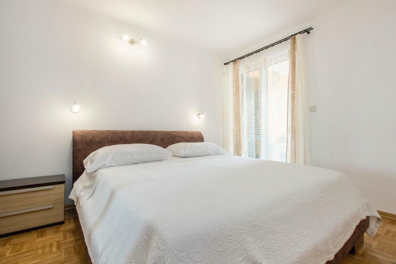 Villa Bozena Brodarica  Esterno foto