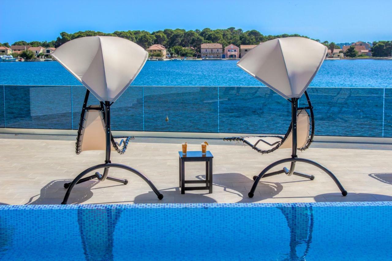 Villa Bozena Brodarica  Esterno foto