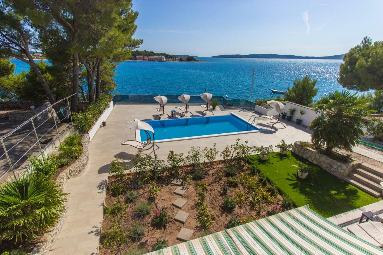 Villa Bozena Brodarica  Esterno foto
