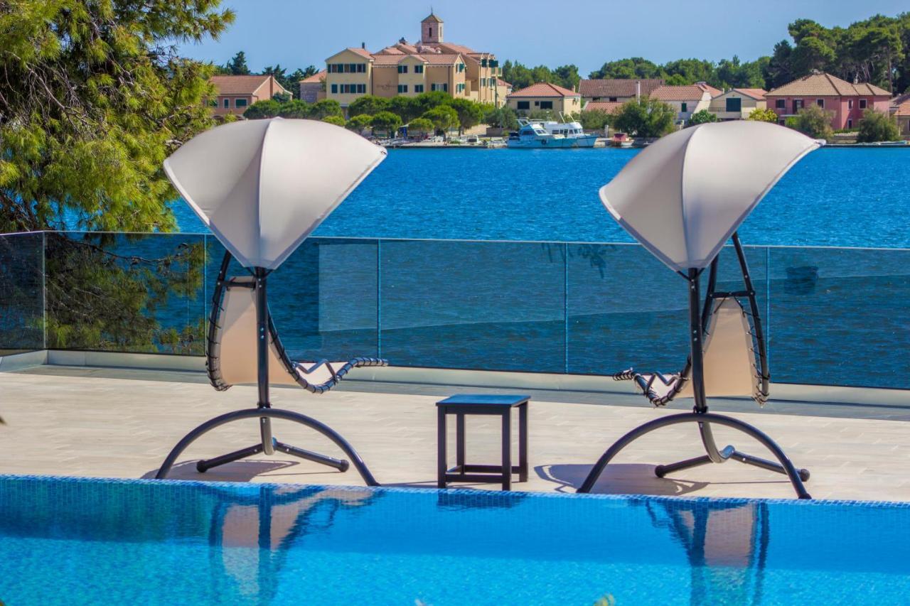 Villa Bozena Brodarica  Esterno foto